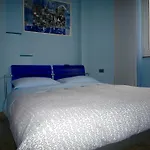Garibaldi 12 Apartment